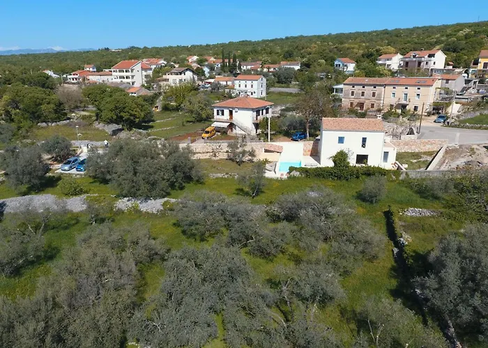 Apartman With Parking Space Kremenici - Krk - 22269 *